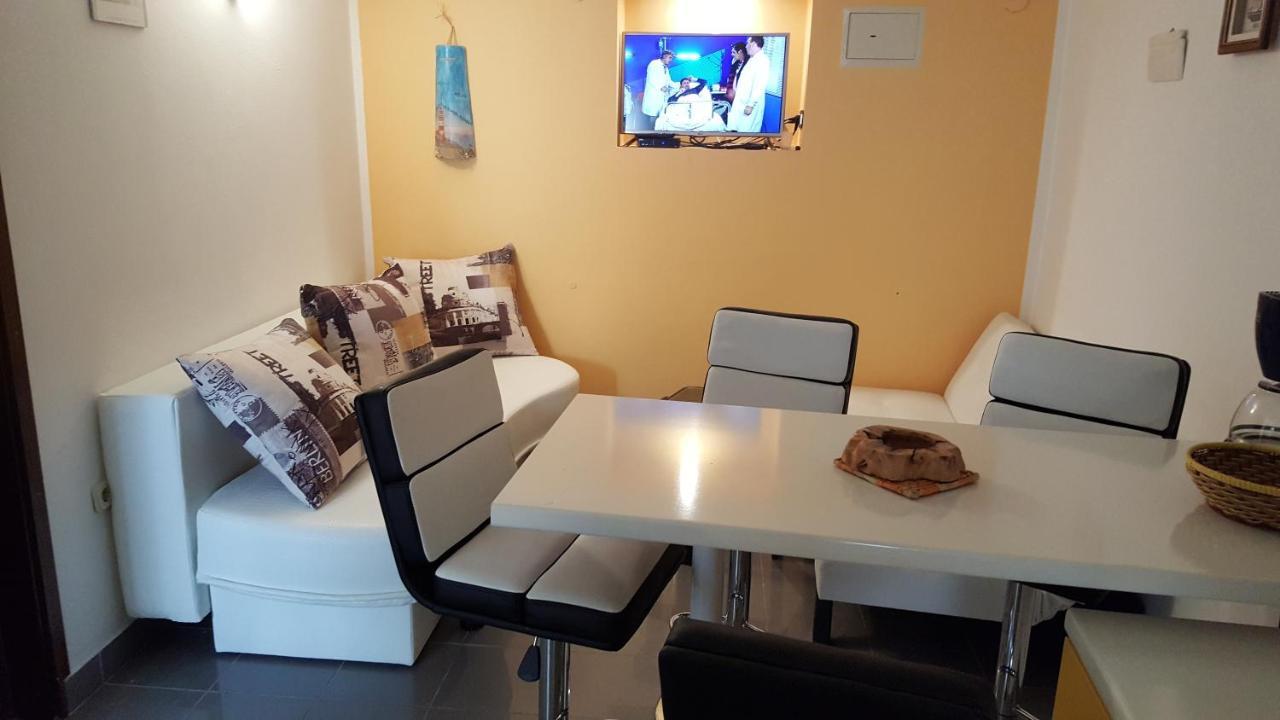 Old Town Baska Apartment Ngoại thất bức ảnh